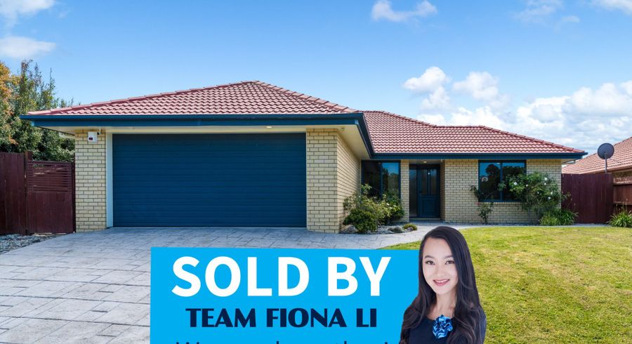  at 4 Shiraz Place, Henderson, Auckland