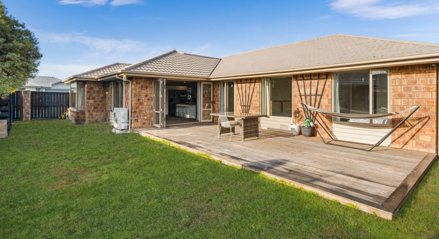  at 9 Kingsbridge Drive, Burwood, Christchurch