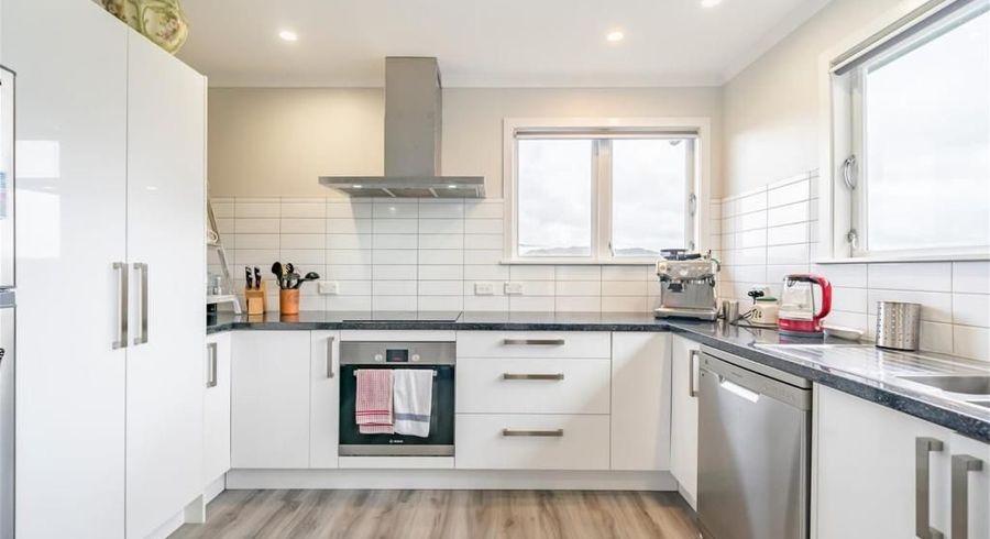  at 86 Tirohanga Road, Tirohanga, Lower Hutt, Wellington