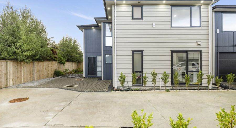  at 43F Beach Road, Pahurehure, Papakura, Auckland