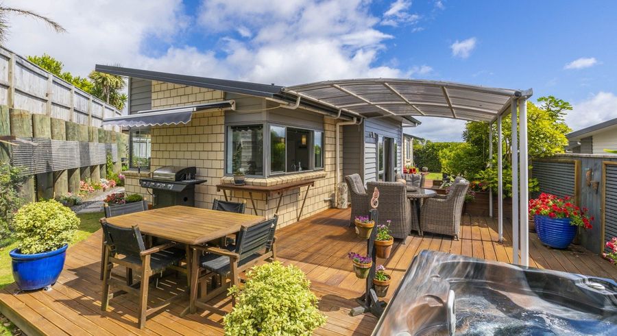  at 3 Caterer Lane, Paraparaumu