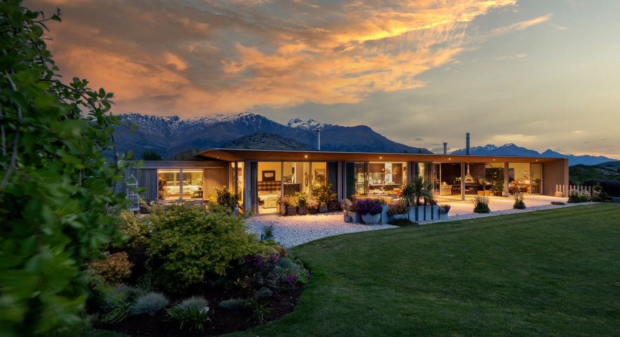  at 6 Caldwell Lane, Lake Hayes, Queenstown-Lakes, Otago