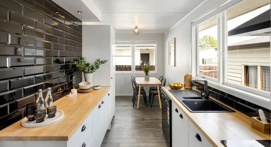  at 74 Arnold Street, Cambridge, Waipa, Waikato