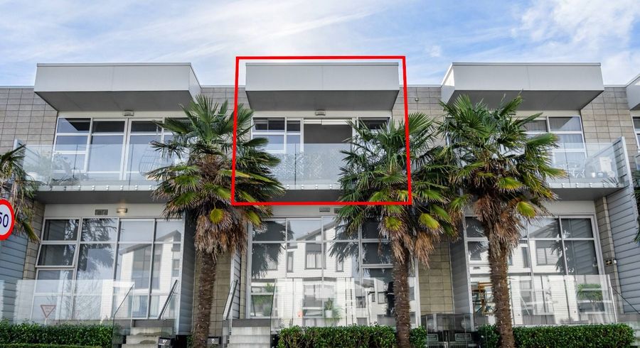  at 371 Murphys Road, Flat Bush, Manukau City, Auckland