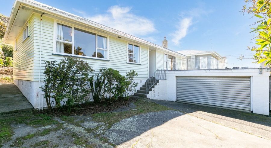  at 347 Main Road, Tawa, Wellington, Wellington