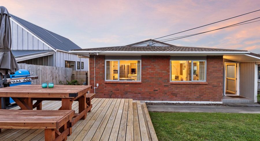  at 1/45 Bay Street, Red Beach, Rodney, Auckland