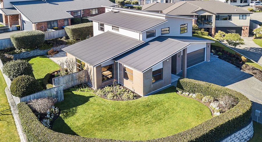  at 1 The Pier, Whitby, Porirua