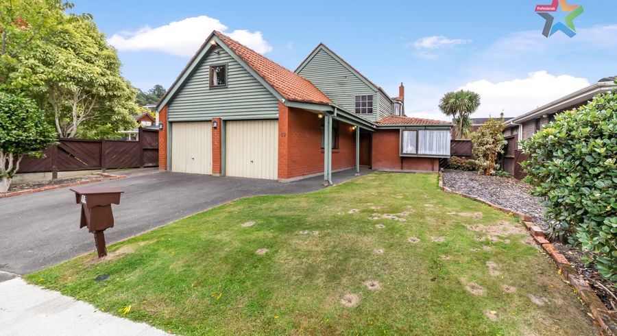  at 19 McEnroe Grove, Naenae, Lower Hutt, Wellington