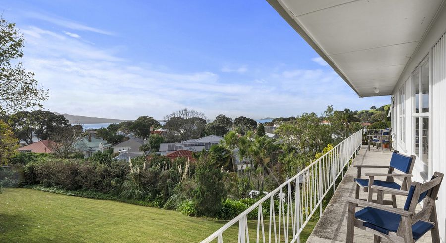  at 9/38 Vauxhall Road, Devonport, Auckland