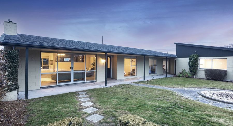  at 9C Quinton Place, Bishopdale, Christchurch