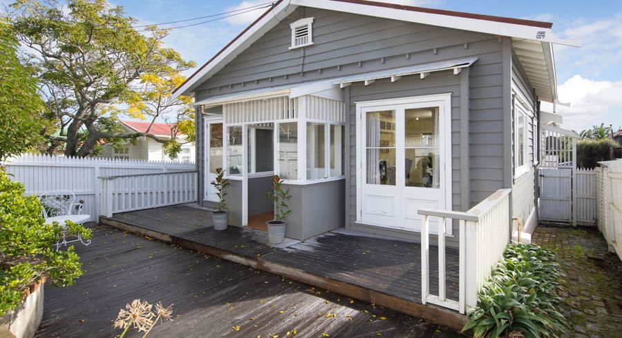  at 2/12 Webber Street, Grey Lynn, Auckland