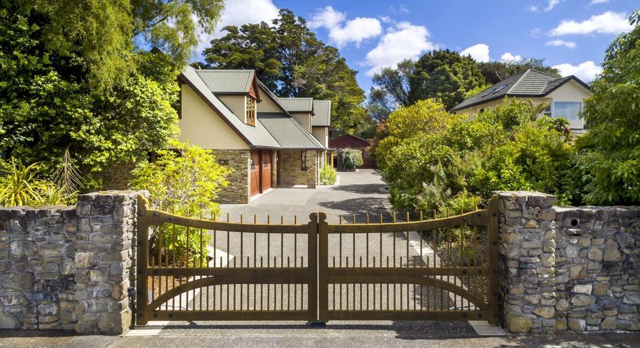  at 16 Benzie Avenue, Wallaceville, Upper Hutt