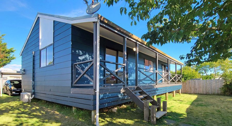  at 1 Silkwood Lane, Melville, Hamilton