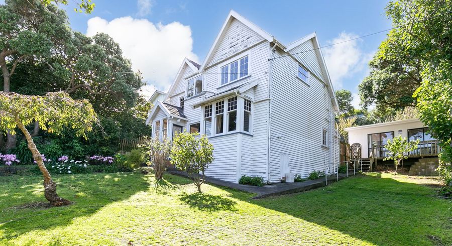  at 33B Hamilton Road, Hataitai, Wellington