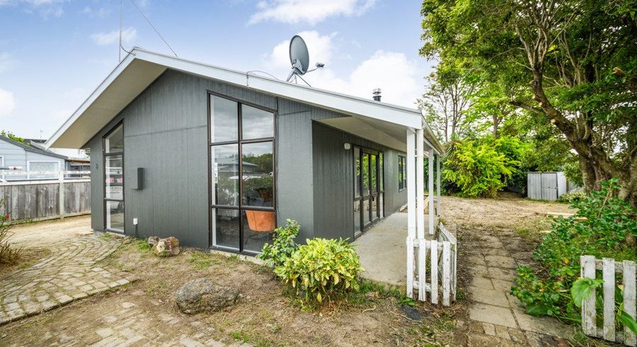  at 8 Coromandel Court, Roslyn, Palmerston North