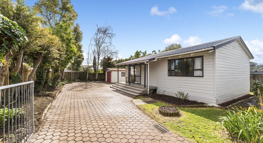  at 2/391 West Coast Road, Glen Eden, Waitakere City, Auckland