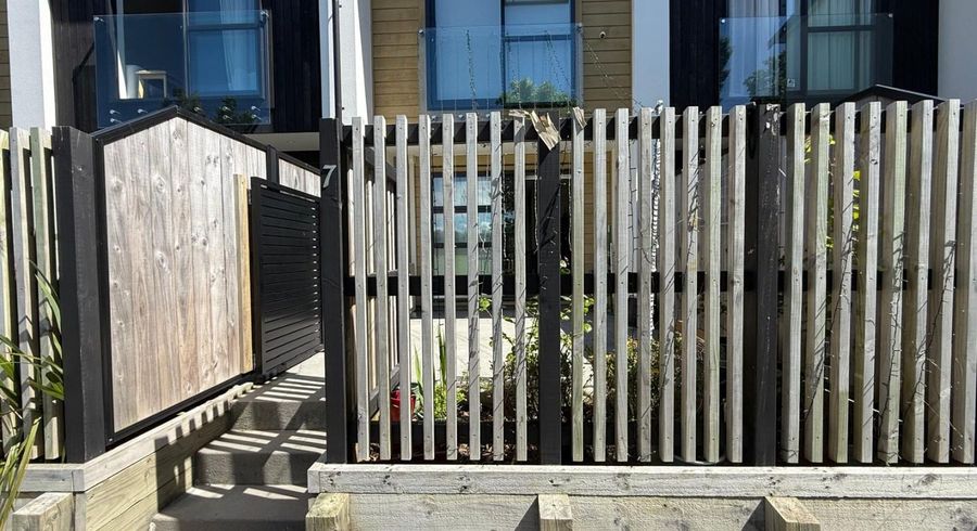  at 7/28 Fitzherbert Street, Wainuiomata, Lower Hutt, Wellington