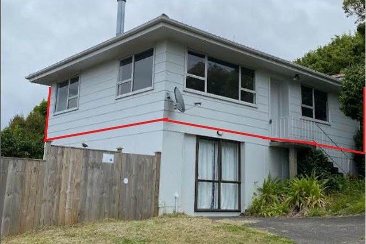  at 1/28 Mannering Place, Hillcrest, North Shore City, Auckland