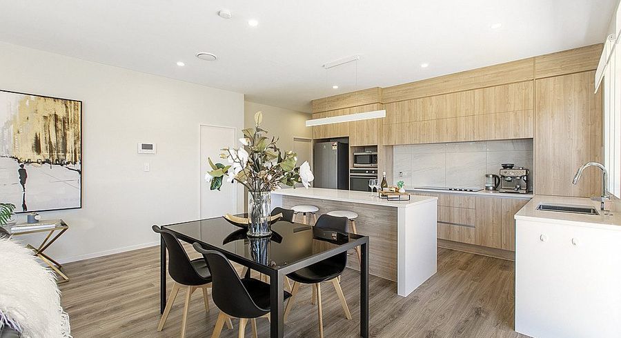  at 8 Atalanta Way, Beachlands, Auckland
