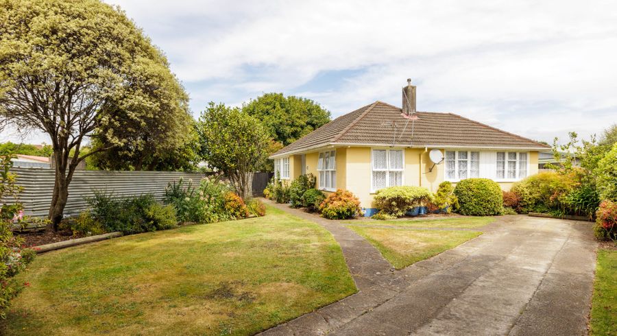  at 43 Exeter Crescent, Takaro, Palmerston North
