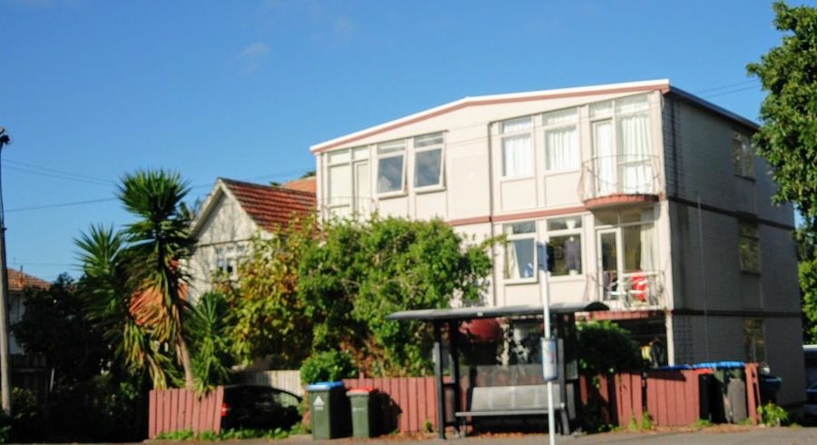 at 2/58 Mountain Road, Epsom, Auckland