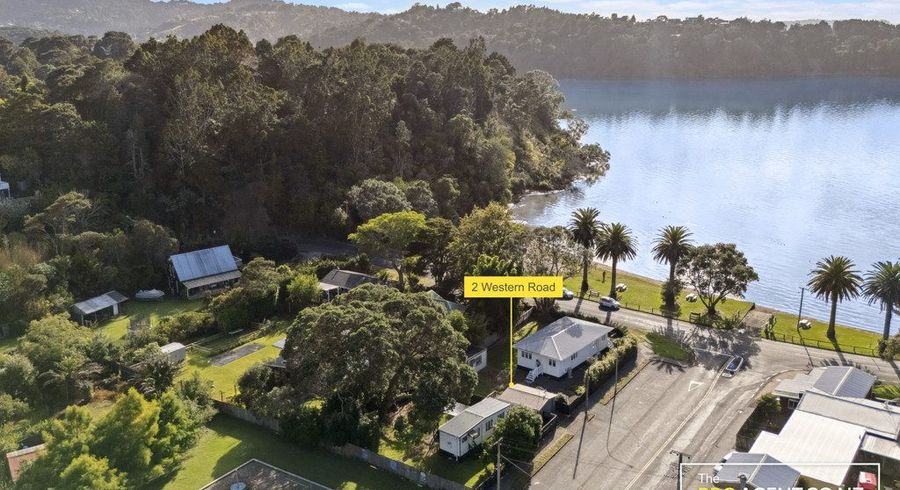  at 2 Western Road, Laingholm, Waitakere City, Auckland