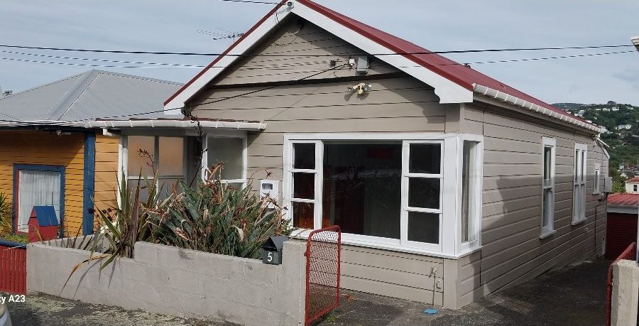  at 5 Herald Terrace, Berhampore, Wellington