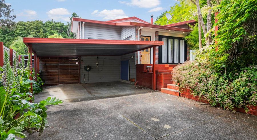  at 9 Mahoe Glade, Pukekohe