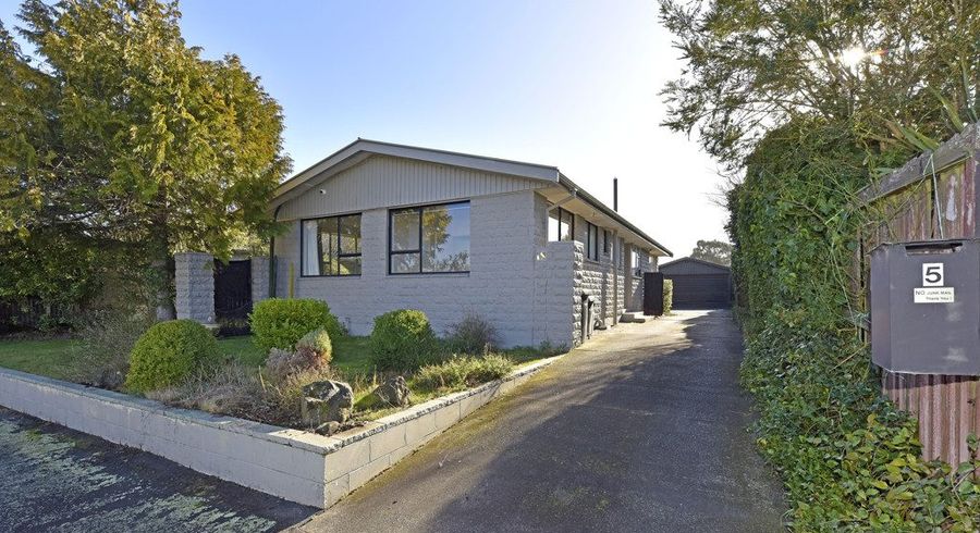  at 5 Aspen Place, Parklands, Christchurch