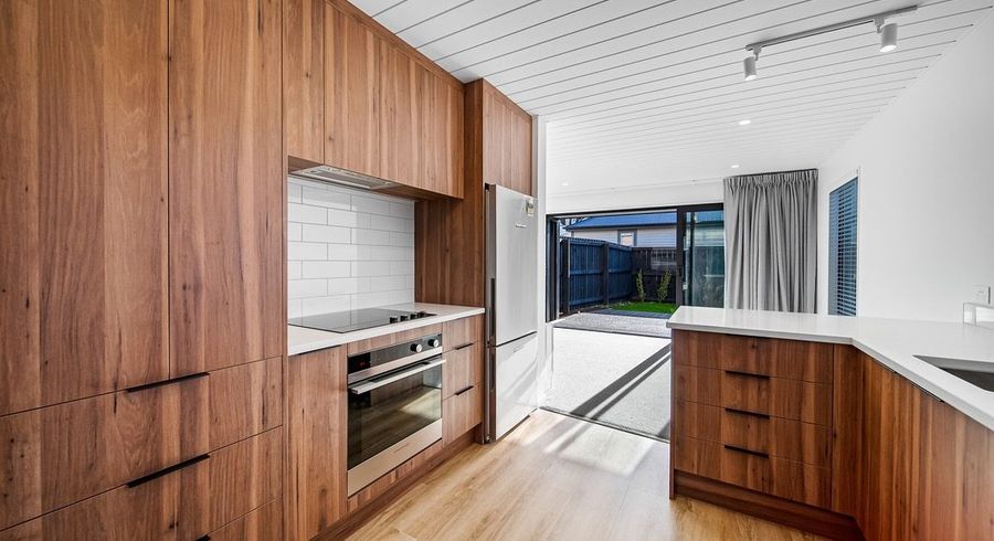  at 8D Champion Street, Edgeware, Christchurch City, Canterbury