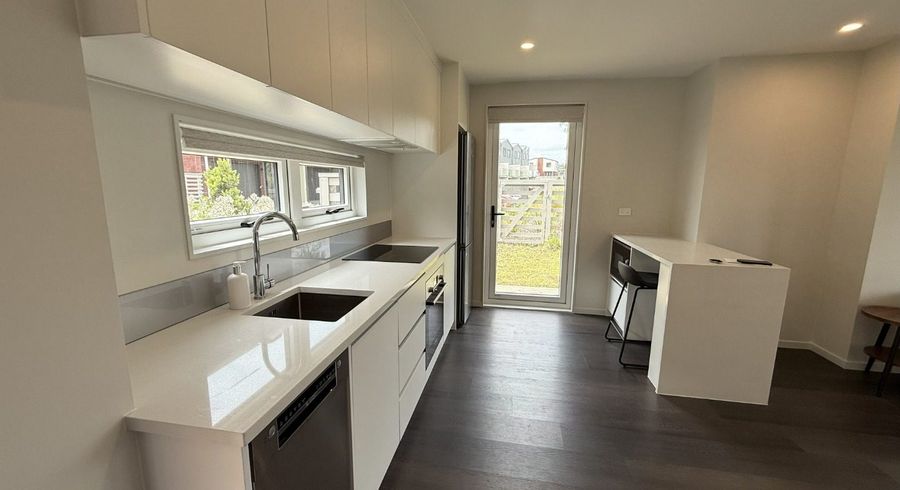  at 1 Te Toka Ika Lane, Mangere Bridge, Manukau City, Auckland