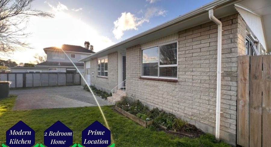  at 2/136 Chivalry Road, Glenfield, North Shore City, Auckland