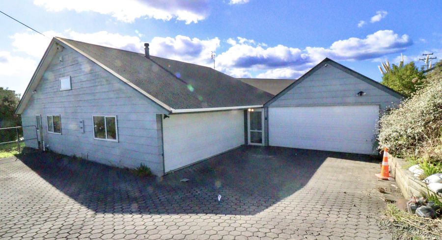  at 2118 East Coast Road, Stillwater, Silverdale