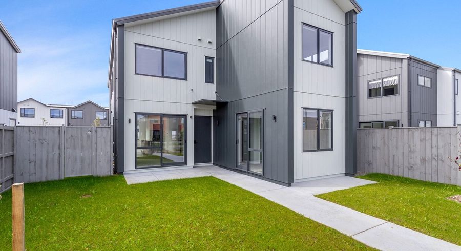  at 30 Park Green Avenue, Karaka, Franklin, Auckland