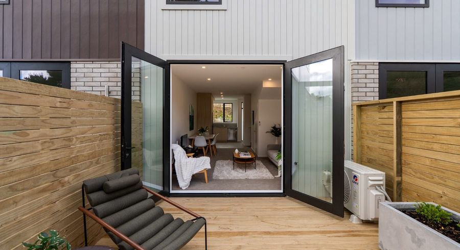  at 17 Ara Paripari, Tawa, Wellington, Wellington