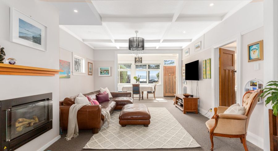  at 75 Marine Parade, Eastbourne, Lower Hutt