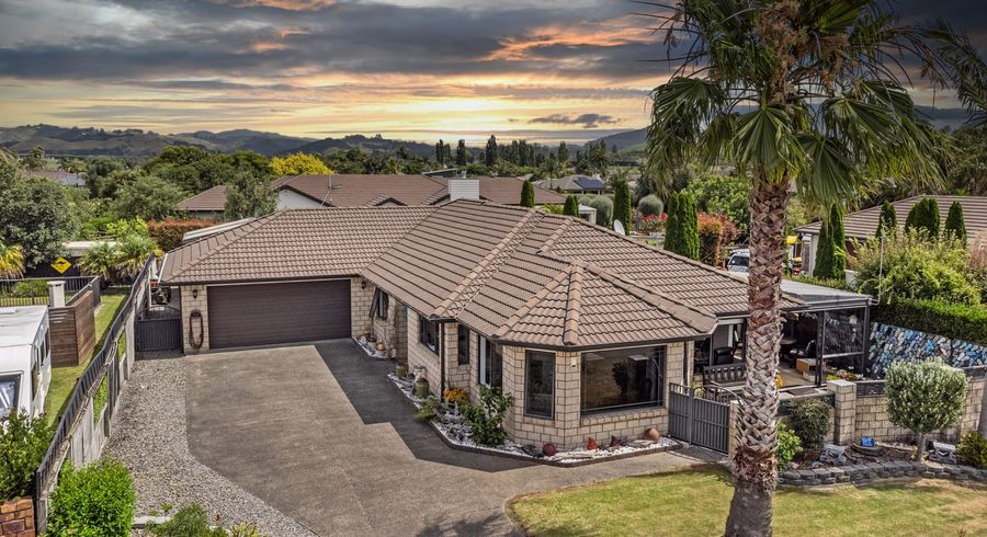  at 51 Beachwater Drive, Papamoa Beach, Papamoa