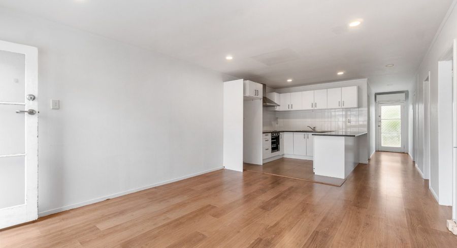  at 3/76 Riversdale Road, Avondale, Auckland City, Auckland