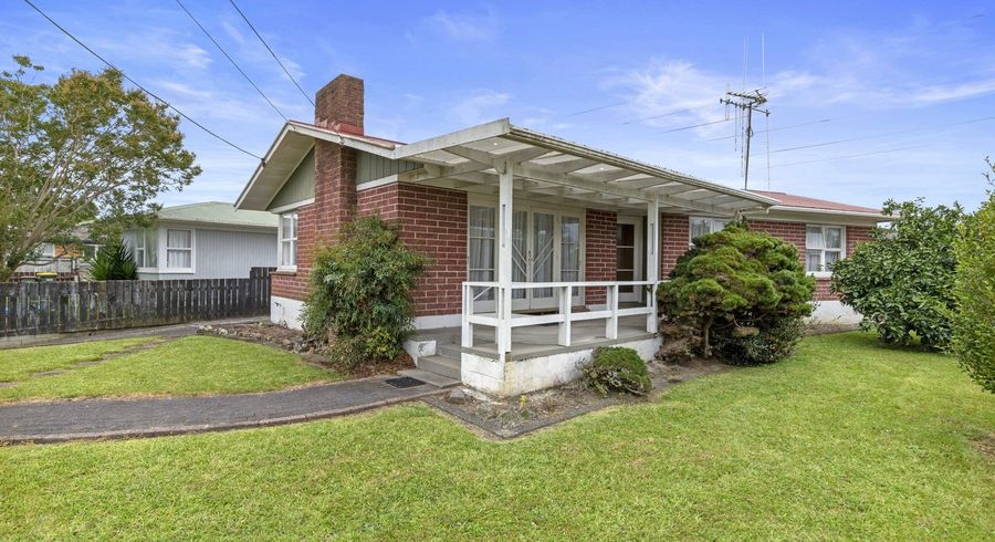 at 5 Yorkshire Road, Silverdale, Hamilton