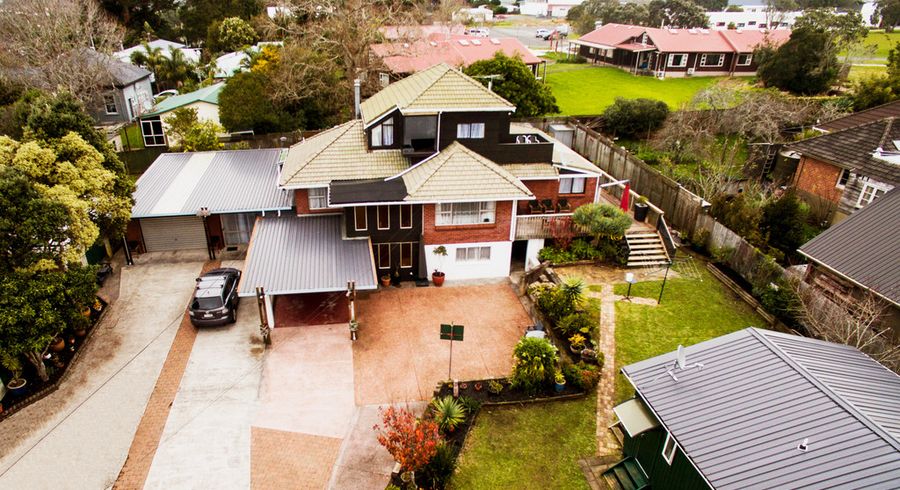  at 12 Riverview Road, New Lynn, Auckland