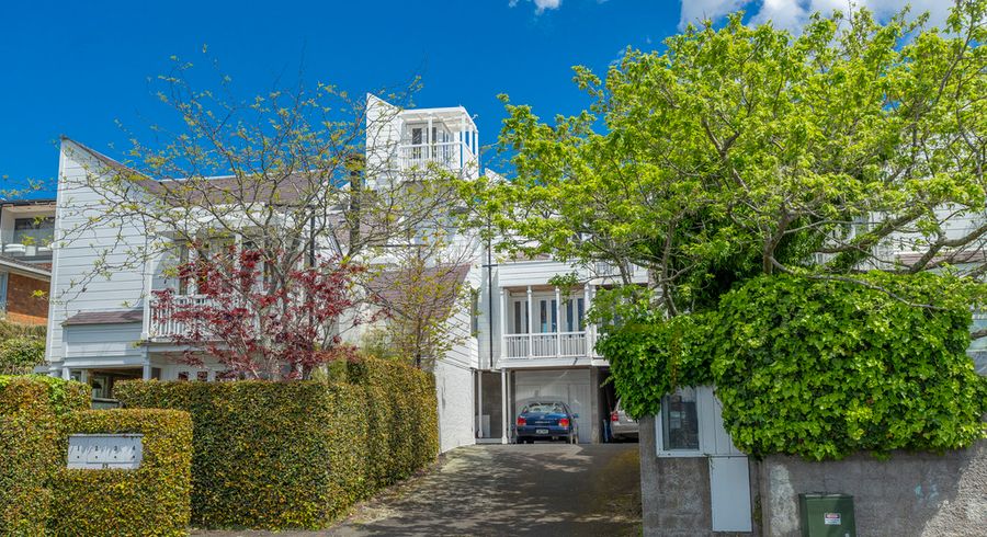  at 4/57 Wood Street, Freemans Bay, Auckland