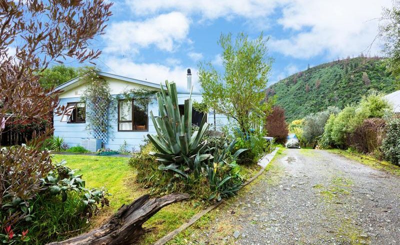  at 9 Ngaio Street, Rarangi