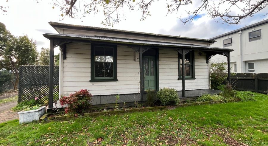  at 29 Ruahine Street, Roslyn, Palmerston North, Manawatu / Whanganui