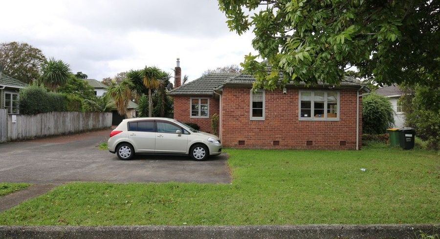  at 5 Oakley Ave, Waterview, Auckland City, Auckland