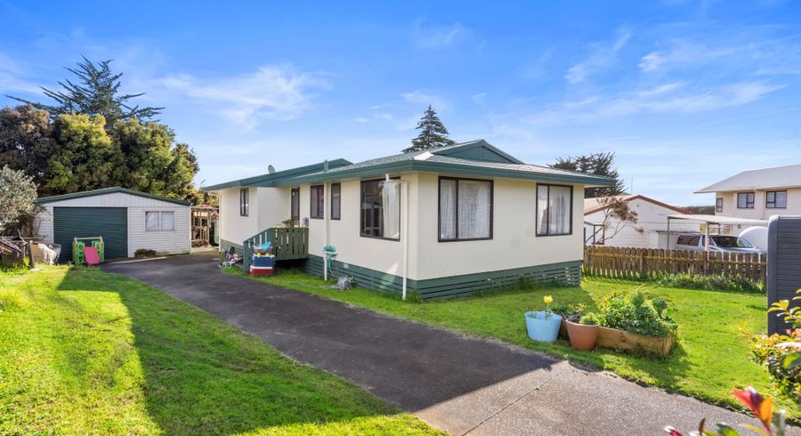  at 22 Kopara Place, Clendon Park, Auckland