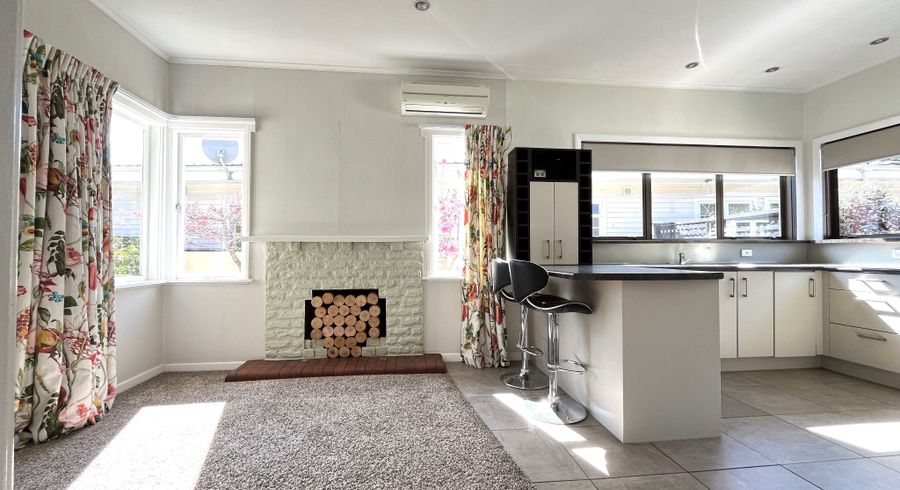  at 75 Wyndrum Avenue, Waterloo, Lower Hutt