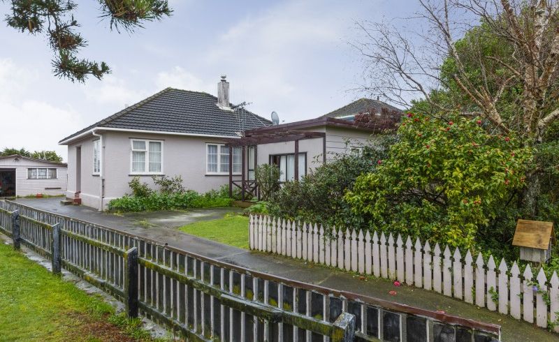  at 12 Upham Terrace, Roslyn, Palmerston North