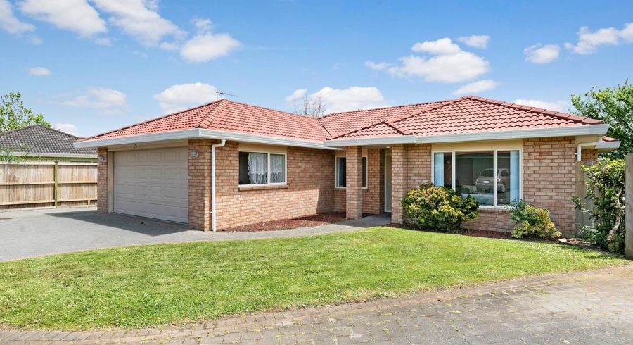  at 9 Caltra Place, East Tamaki, Auckland