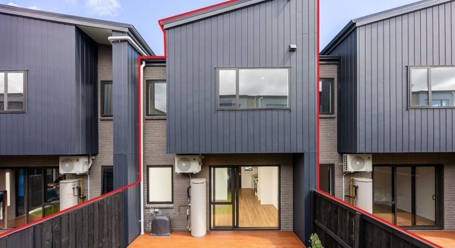  at 18 Rana Road, Flat Bush, Manukau City, Auckland