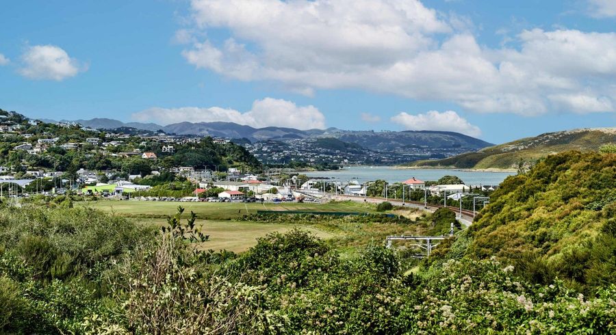  at 25 Corlett Road, Plimmerton, Porirua